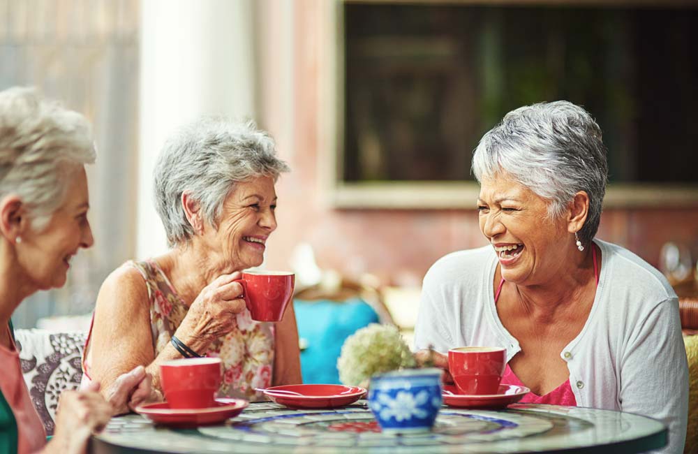 senior-coffee-friends