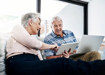 Aging in Place at Home vs. at Havenwood of Buffalo: What Makes the Most Sense For You?
